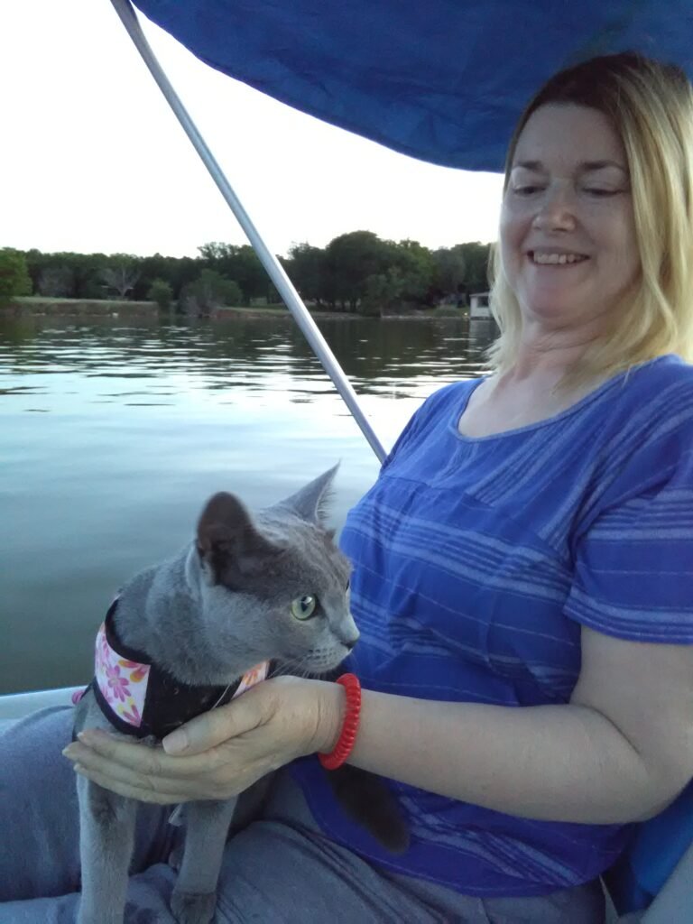 Poppy on the lake